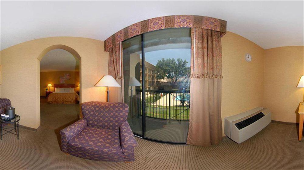Clarion Hotel Park Central 达拉斯 外观 照片